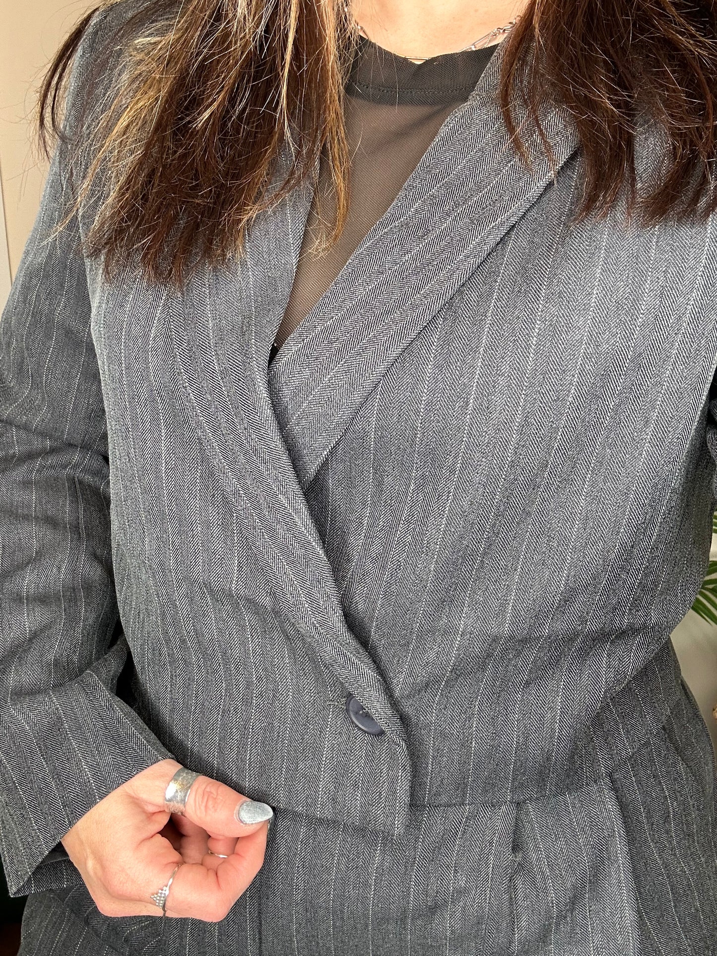 MOVES Ryda Cropped Pin-Stripe Blazer
