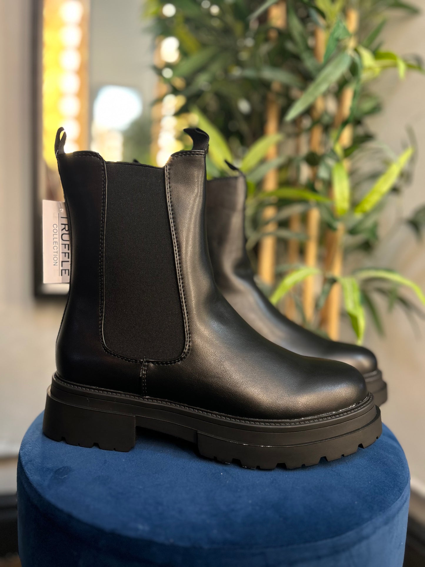 Perth Chunky Chelsea Boot