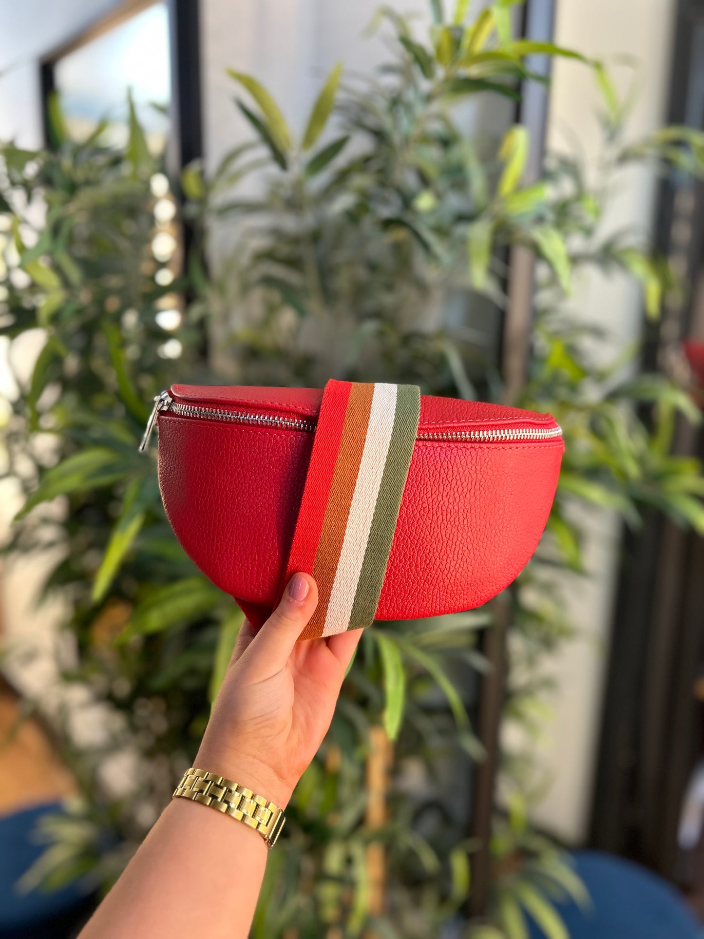 LUNA Crossbody Bag Red