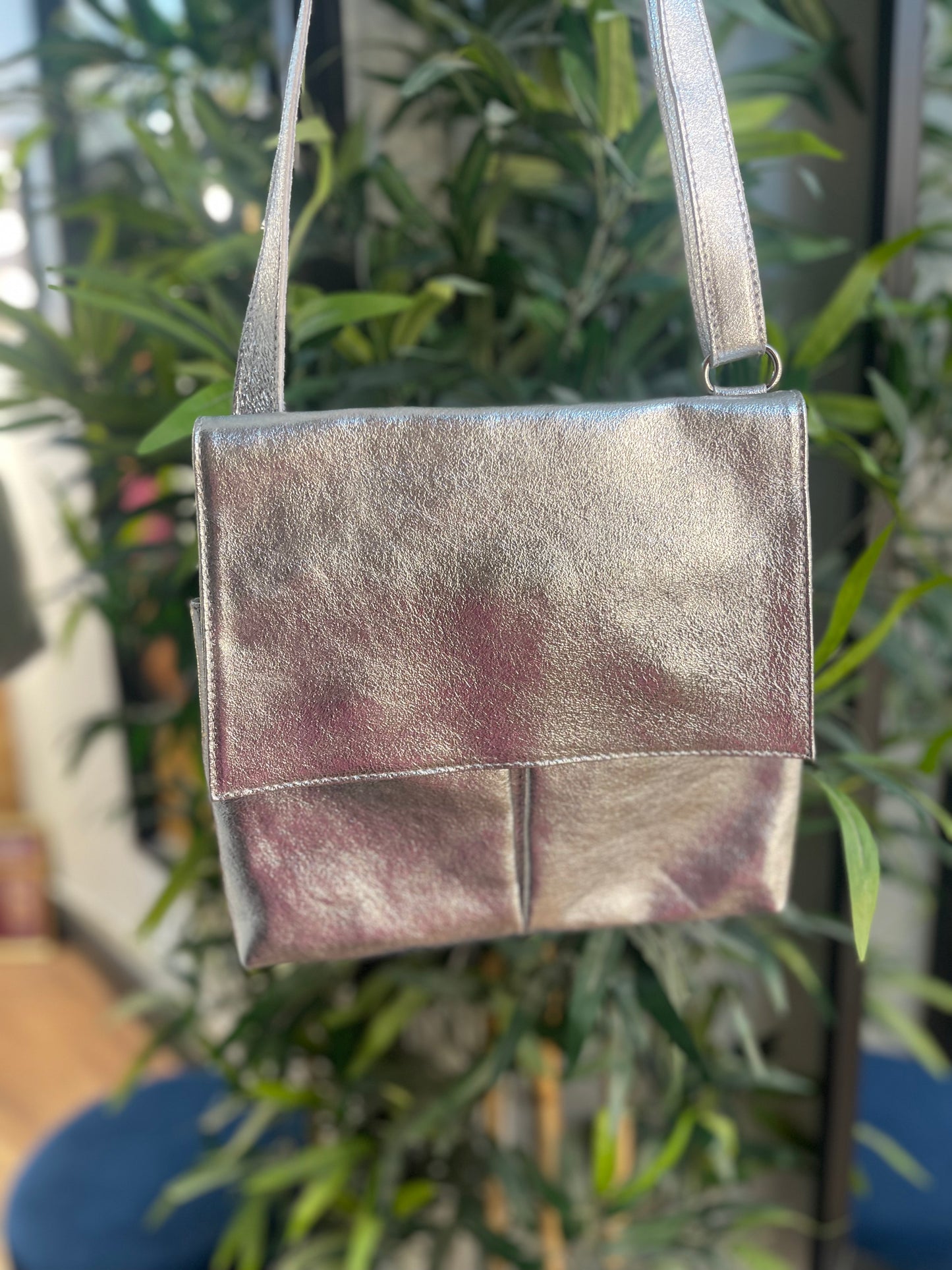 Fern Metallic Leather Crossbody Shoulder Bag Silver
