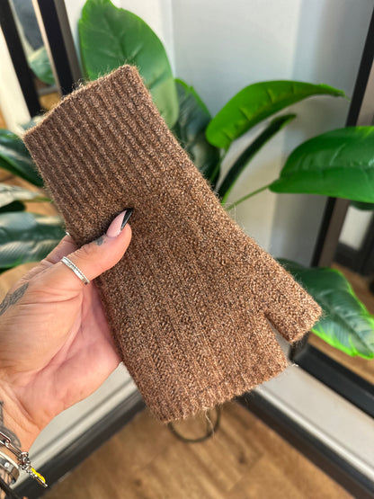 ICHI Violette Fingerless Mittens Monk’s Robe