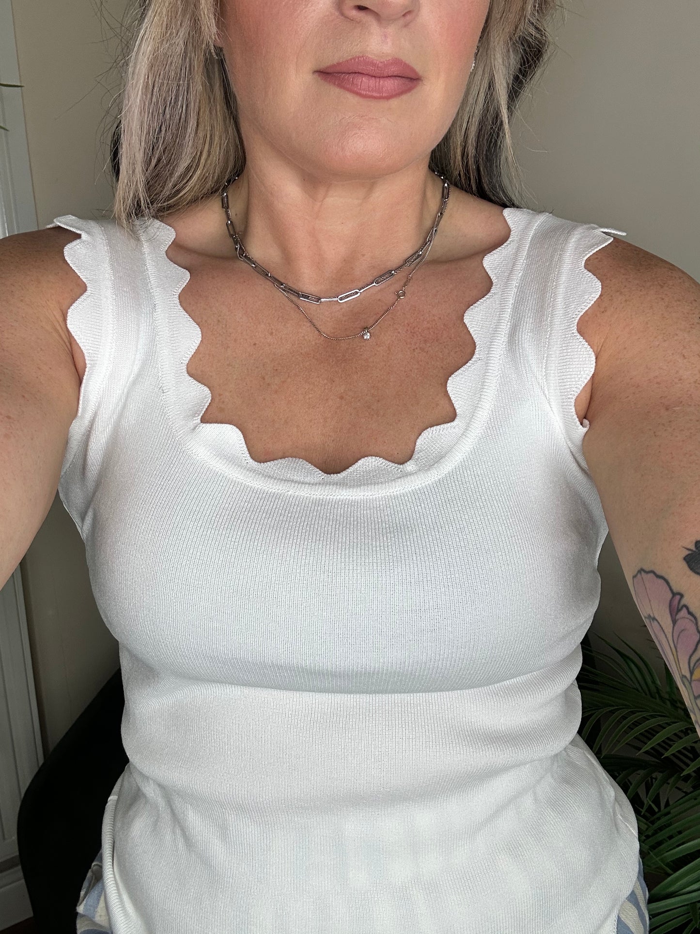 CHERIE Plain Knitted Vest White
