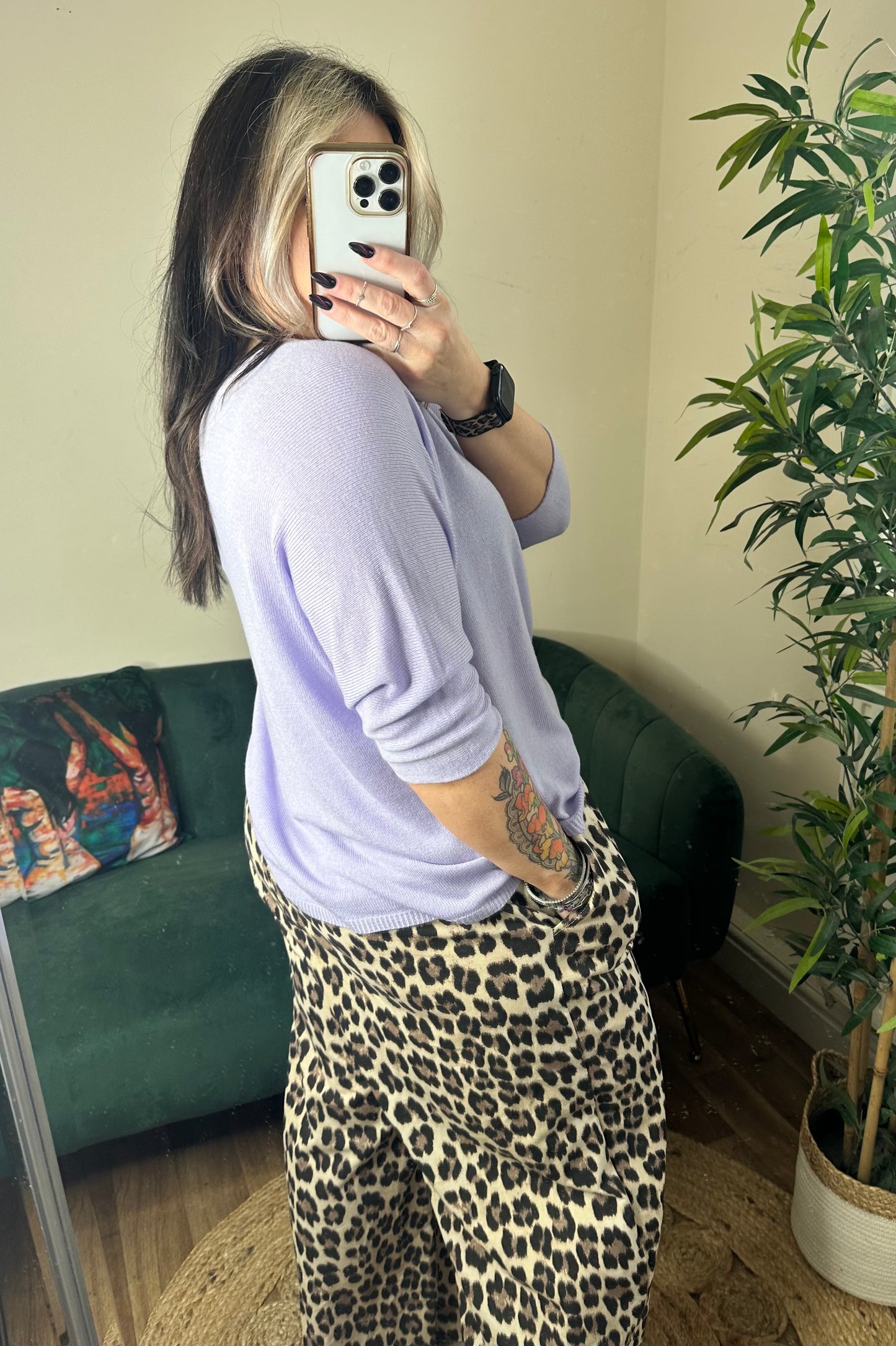 LENA V-Neck Super Fine Knit Lilac