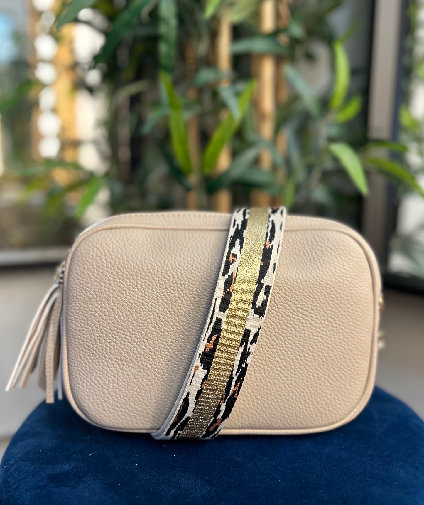Bailey Double Zip Camera Bag With Strap Beige